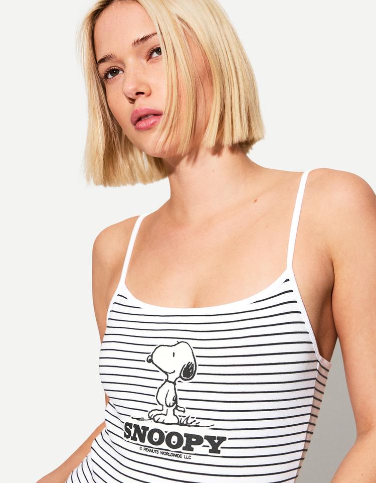 Peanuts askılı üst