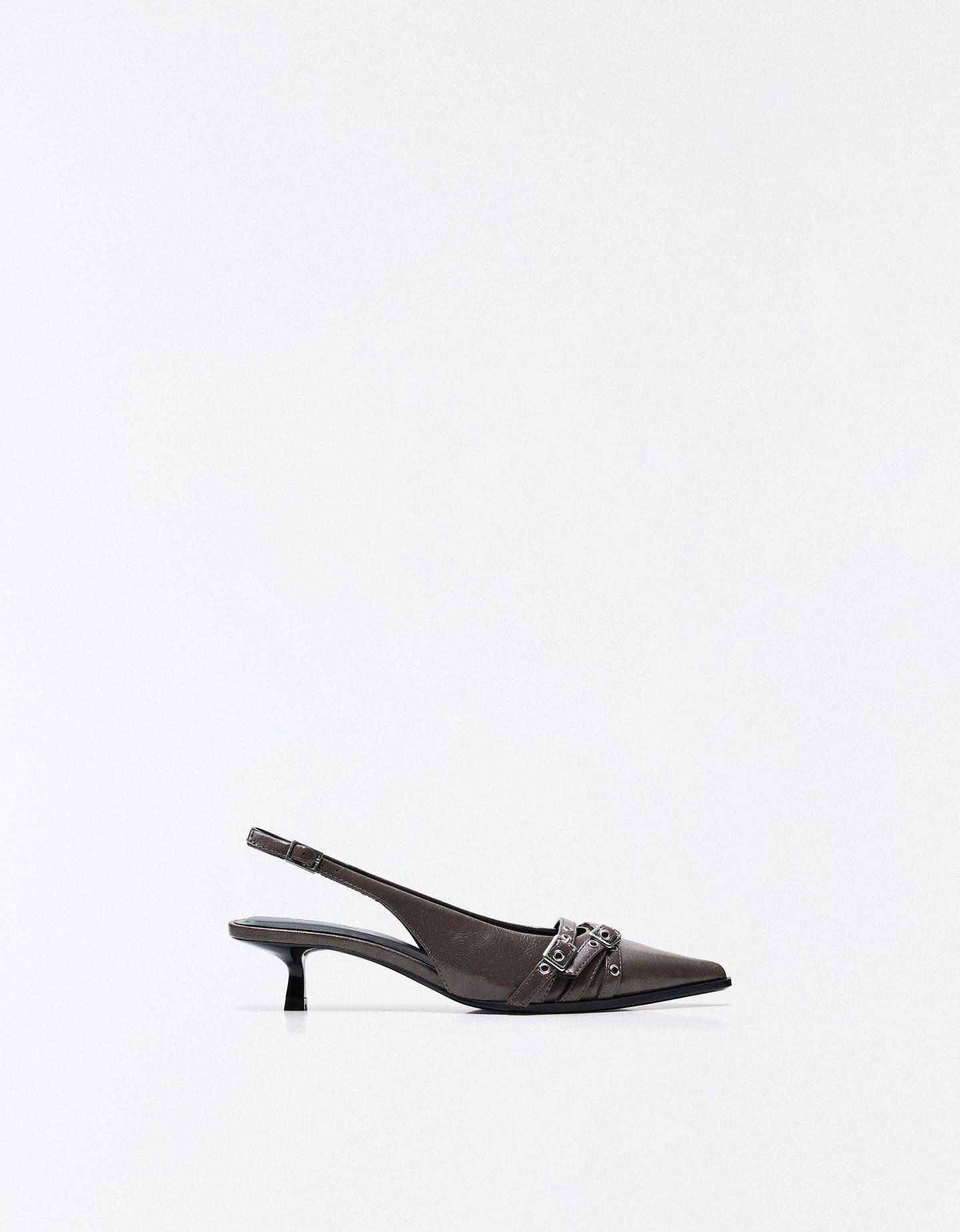 Bershka buty na obcasie kitten heel z odkrytą piętą i sprzączkami szary