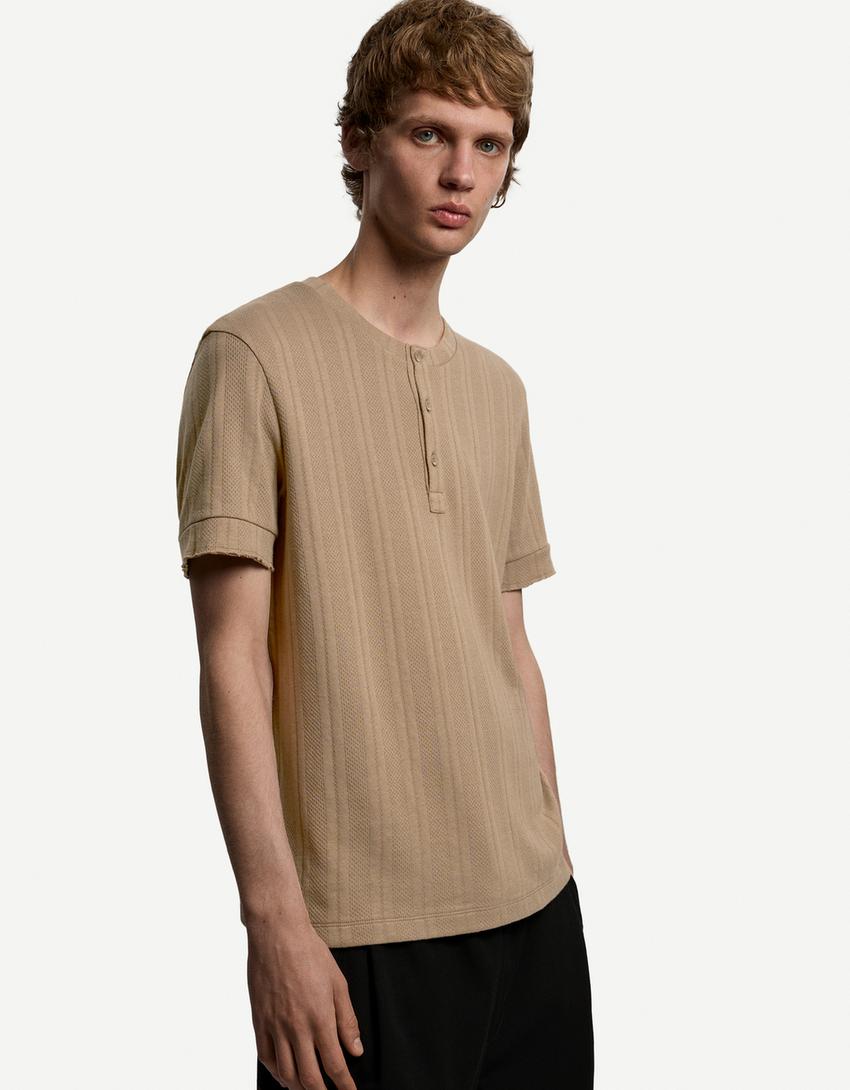Camiseta manga corta textura botones-Marrón-0