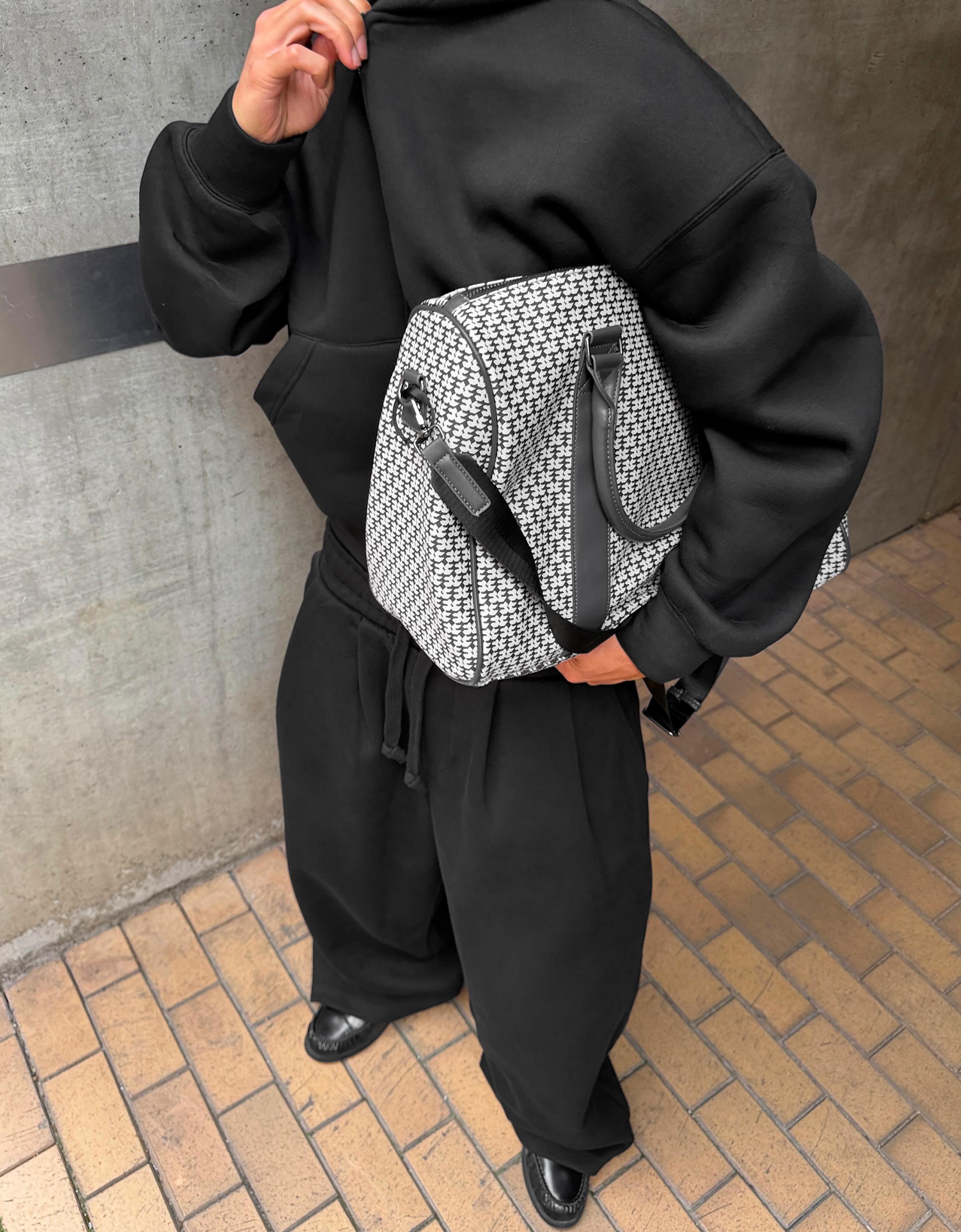 Bershka Balloon fit teknik pantolon görsel 7