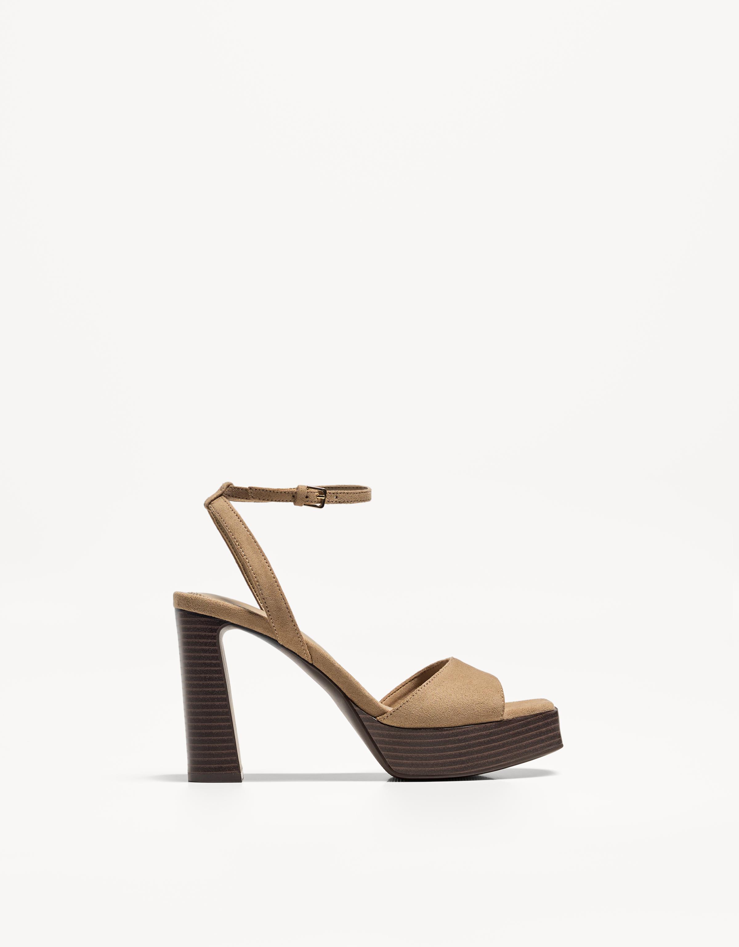 Bershka Plateausandalen Mit Absatz Damen 37 Rohweiß