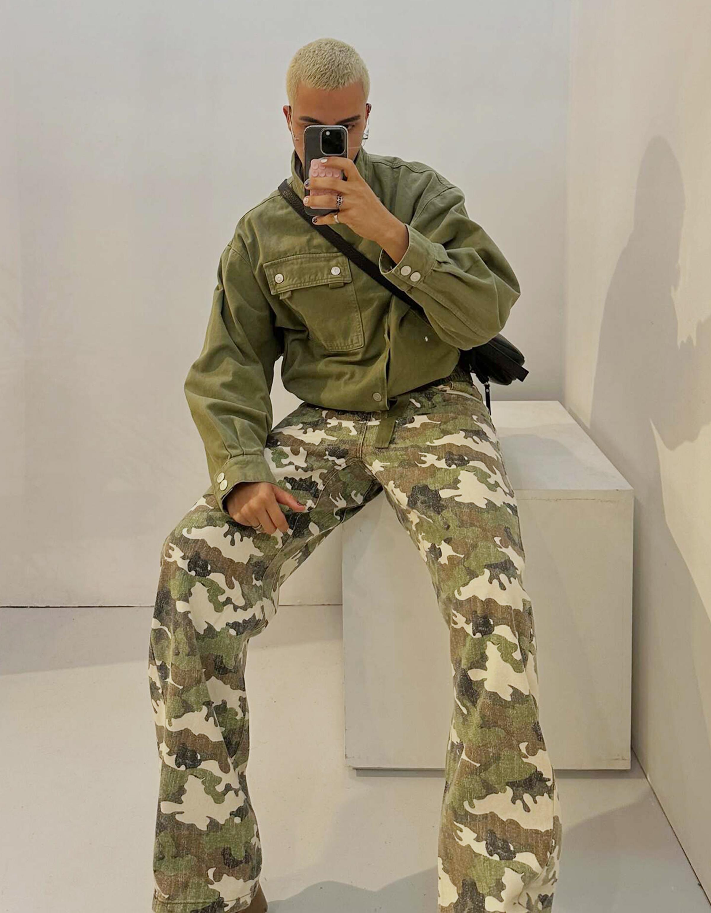 Bershka Kruvaze funnel yaka cepli ceket görsel 6