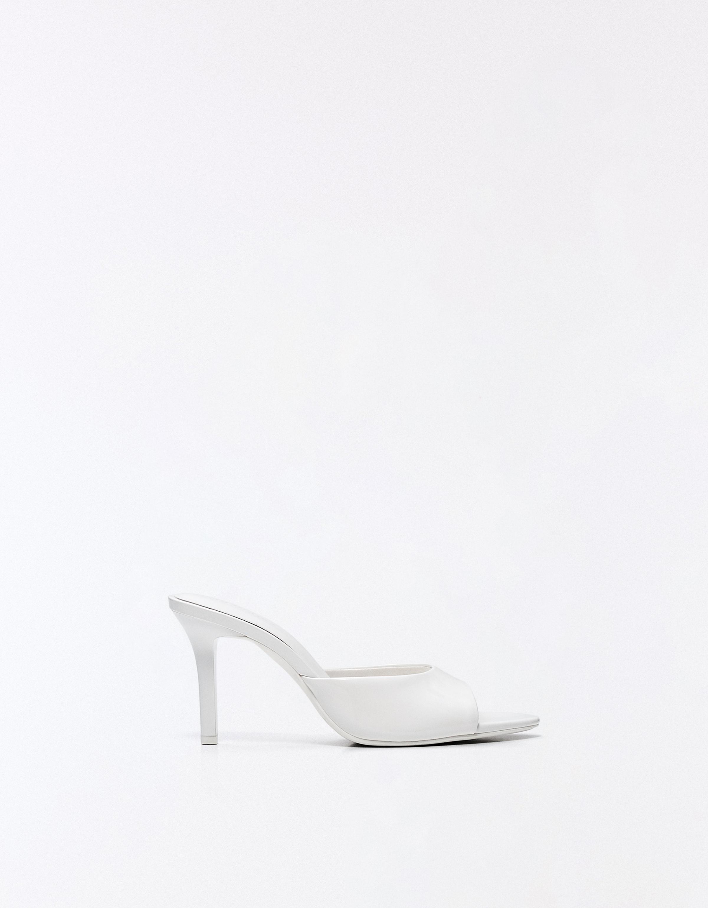 Bershka Sandalia Tacón Mule Mujer Blanco