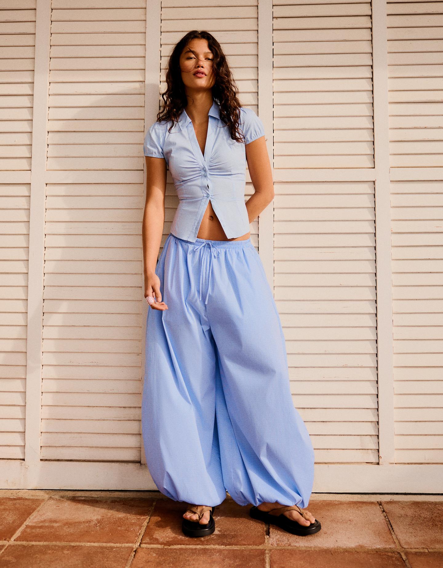 Bershka Pantaloni Bloomer In Popeline Donna M Azzurro