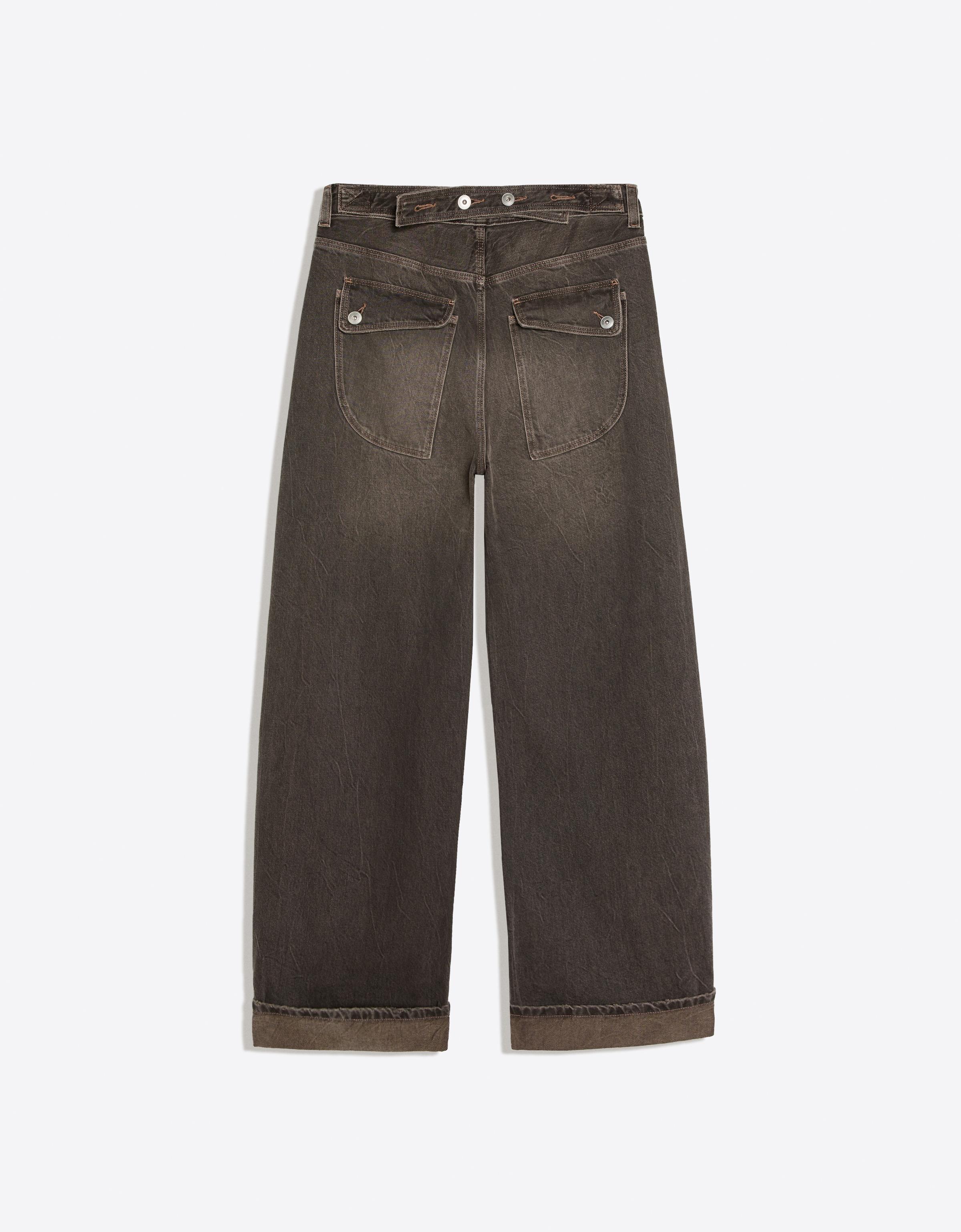 Ripped balloon fit jeans with back buckle — Black