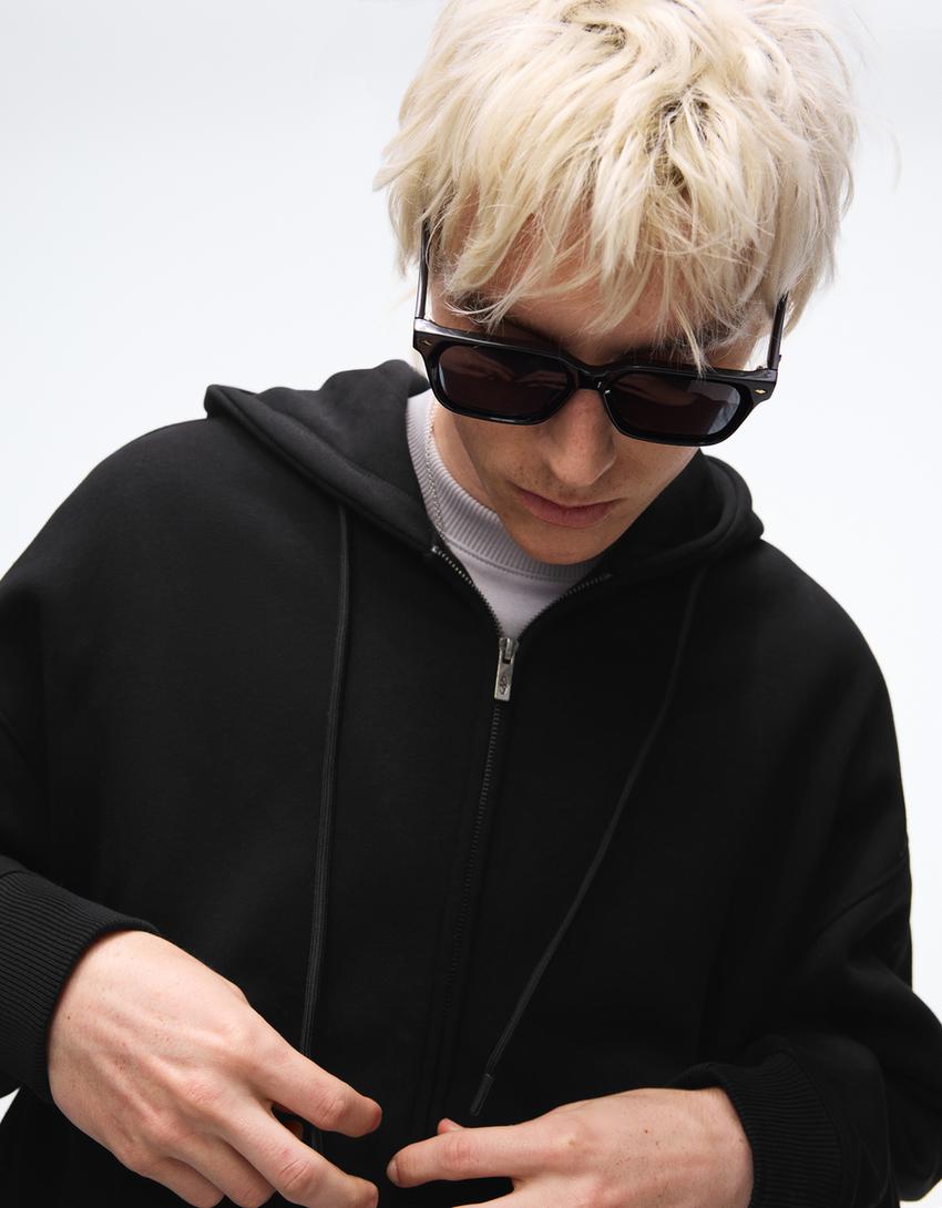 Sweat zippé à capuche-Noir