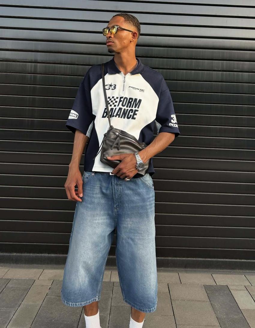 Bermuda en denim super baggy fit-Bleu lavé