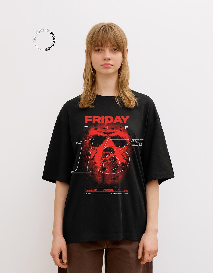 T-shirt Friday 13th manga curta-Preto