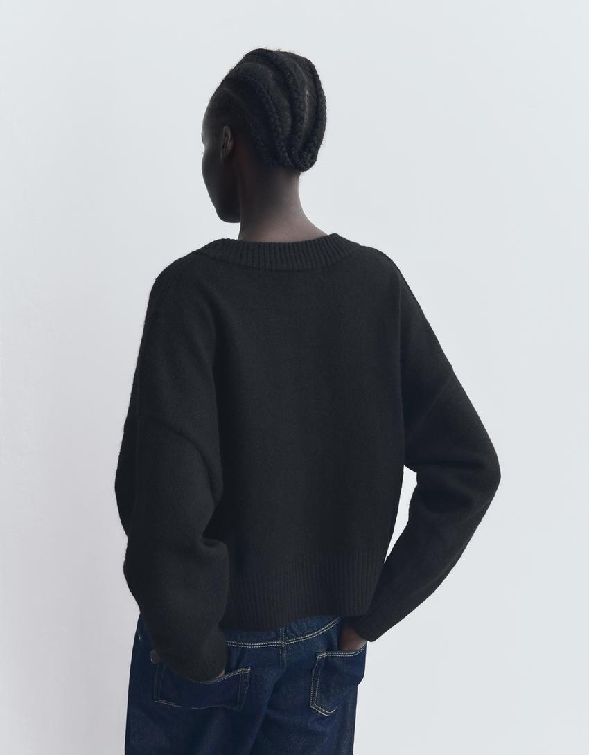 Cropped-Pullover mit V-Ausschnitt-Schwarz