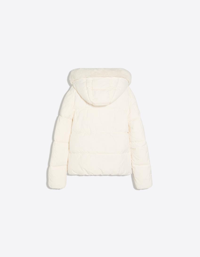 Padded jacket with fur hood-Cream