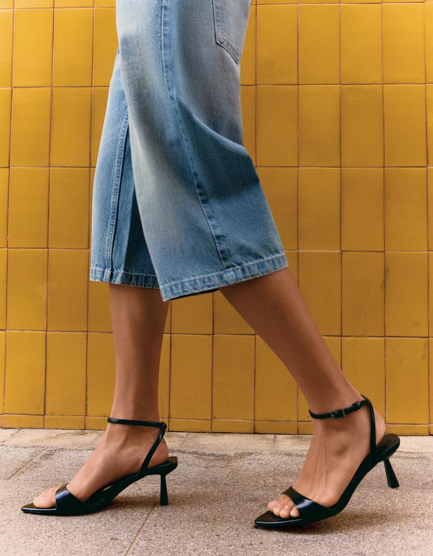 High-heel sandals with ankle strap-BLACK