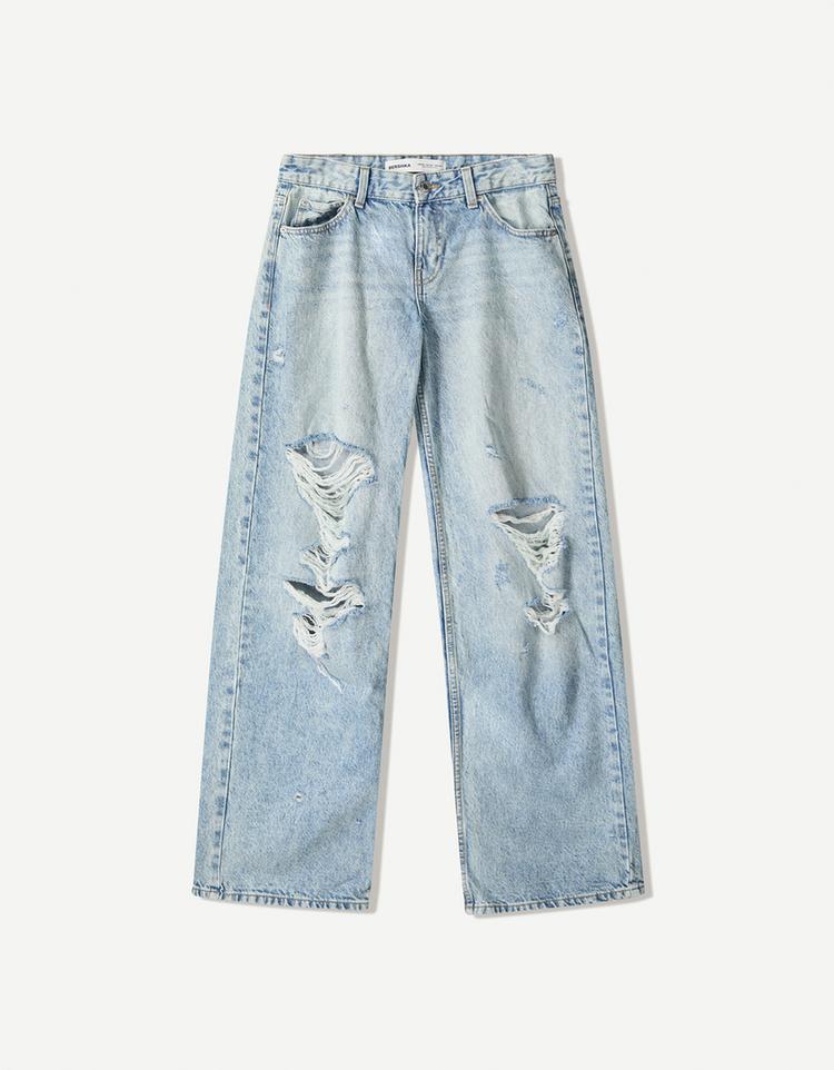 Ripped boyfriend jeans