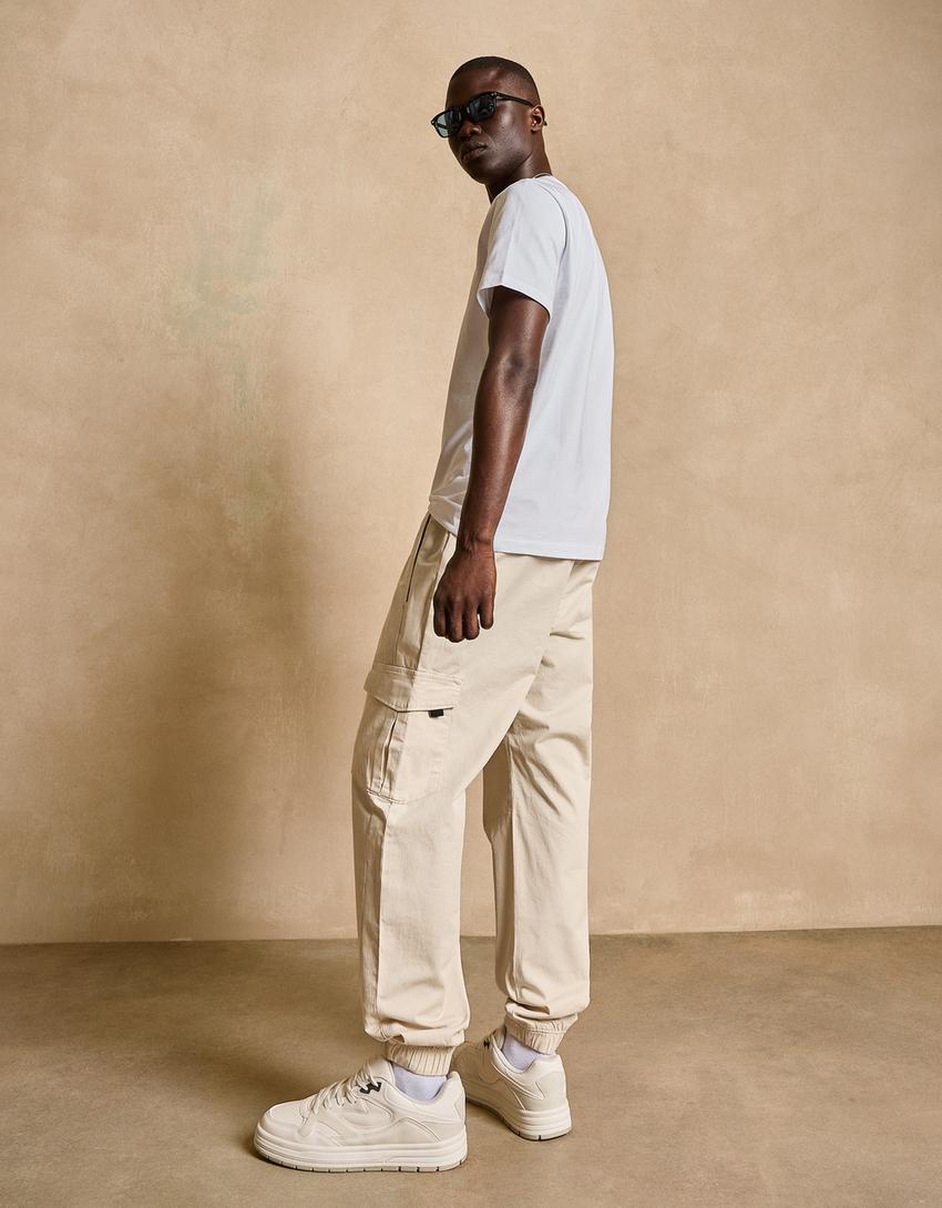 Cargo-Jogginghose-Sandfarbe