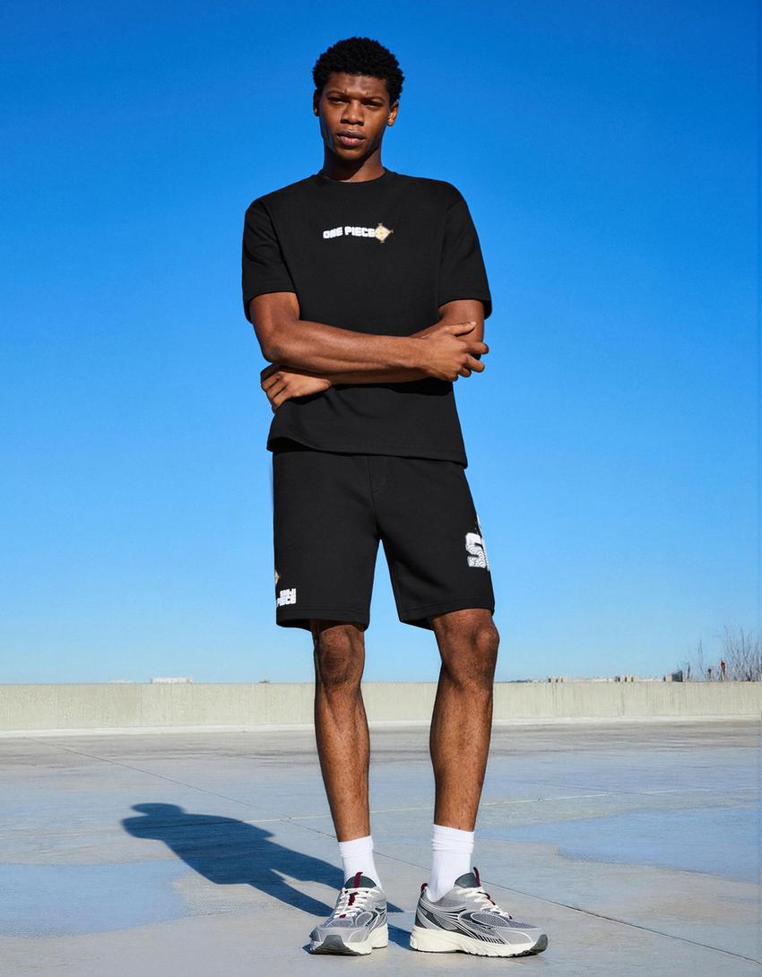 One Piece sweatshirt print Bermuda shorts-Black