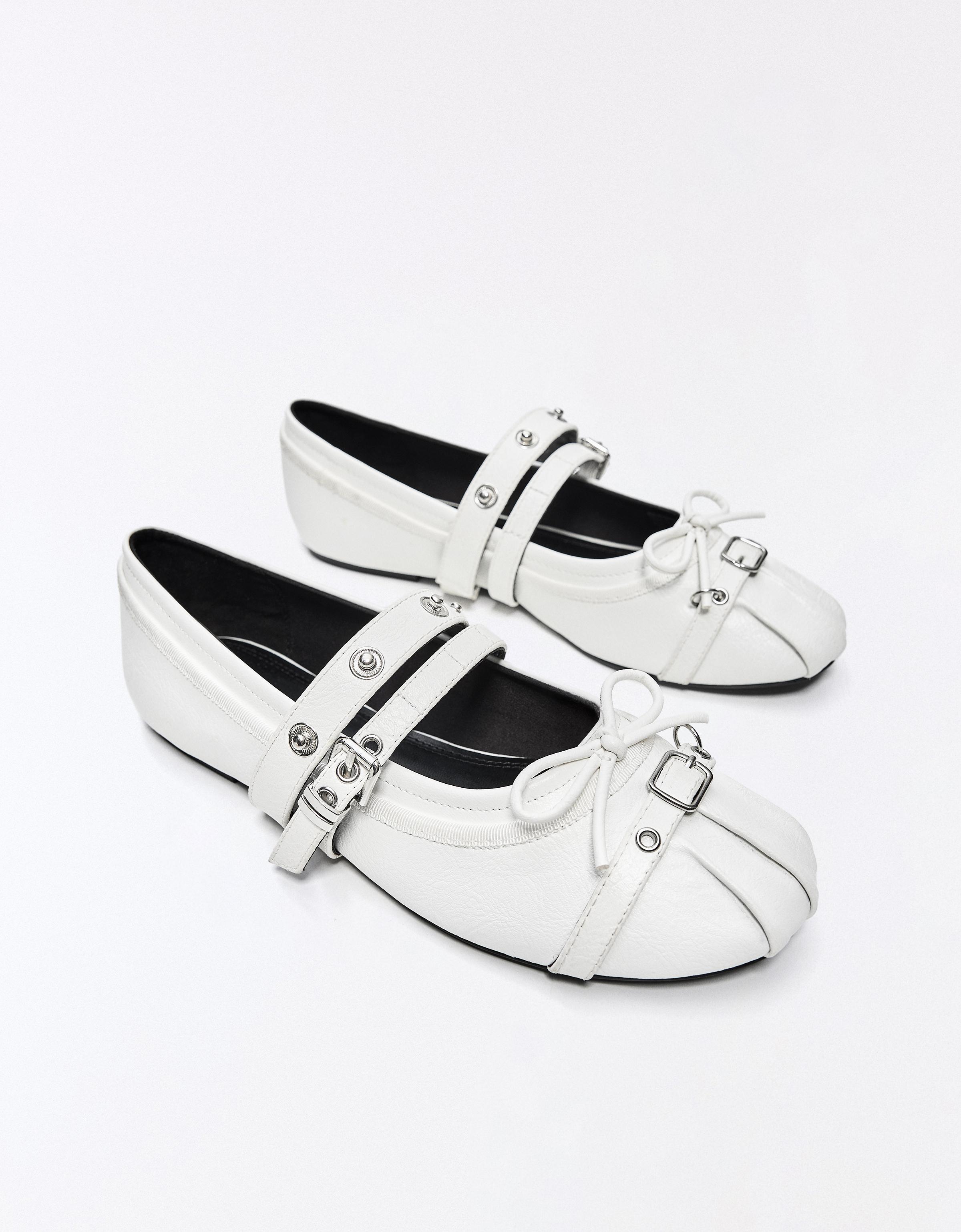 Studded ballerinas — WHITE