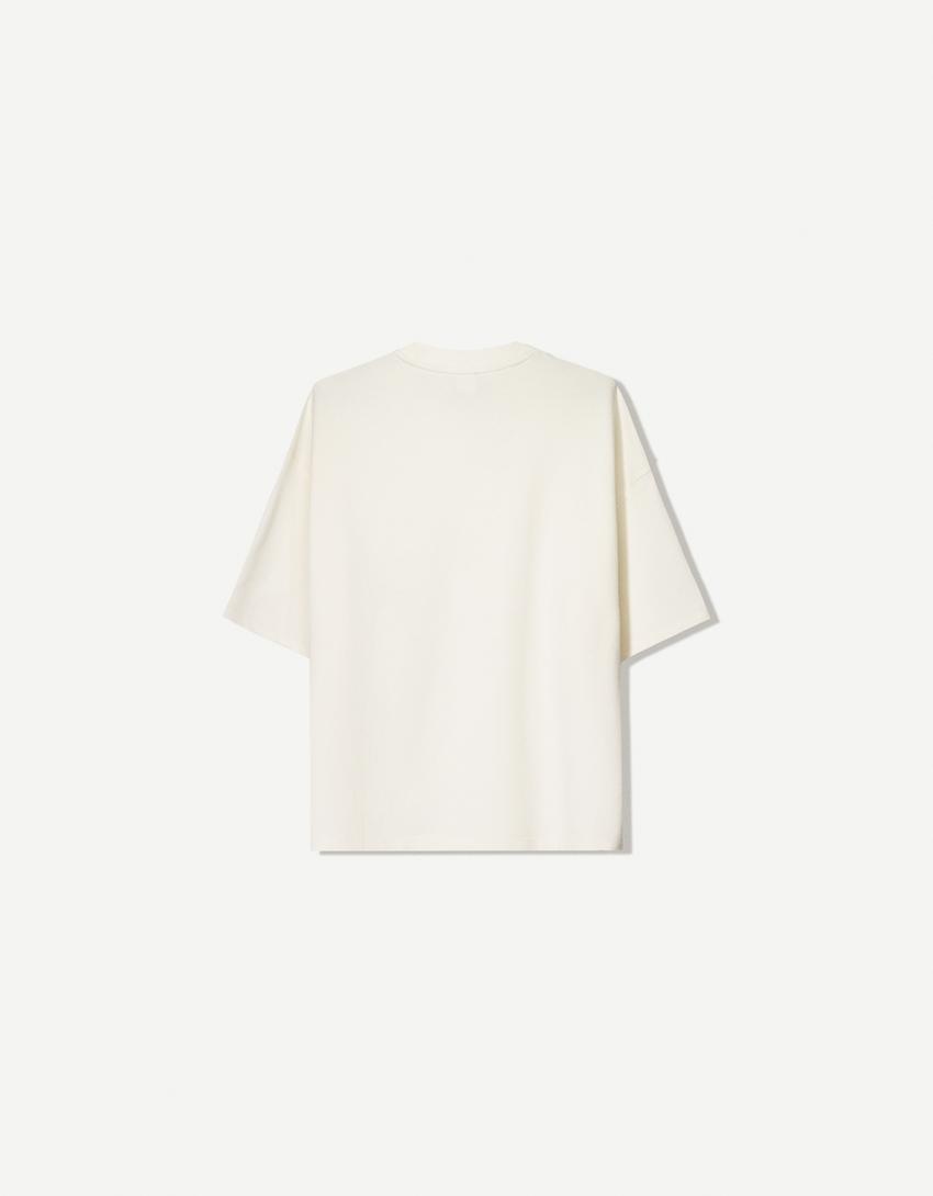 Textured short sleeve boxy fit T-shirt with embroidery-Off white