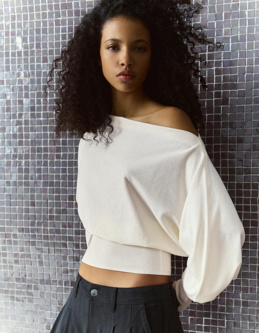 Striped asymmetric neck sweater-Cream