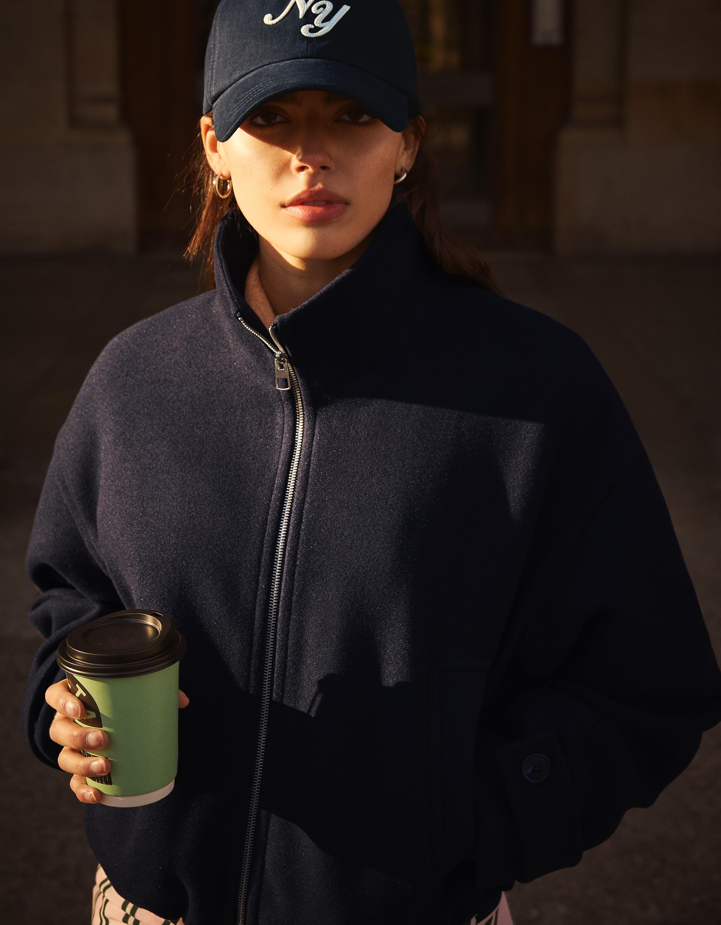 Bershka Soft-Touch-Jacke Mit Reißverschluss Damen M Marinenblau