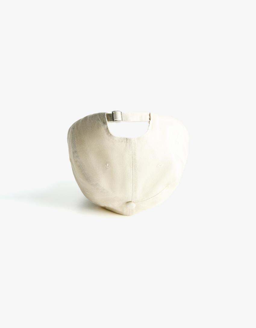 Casquette brodée-Écru