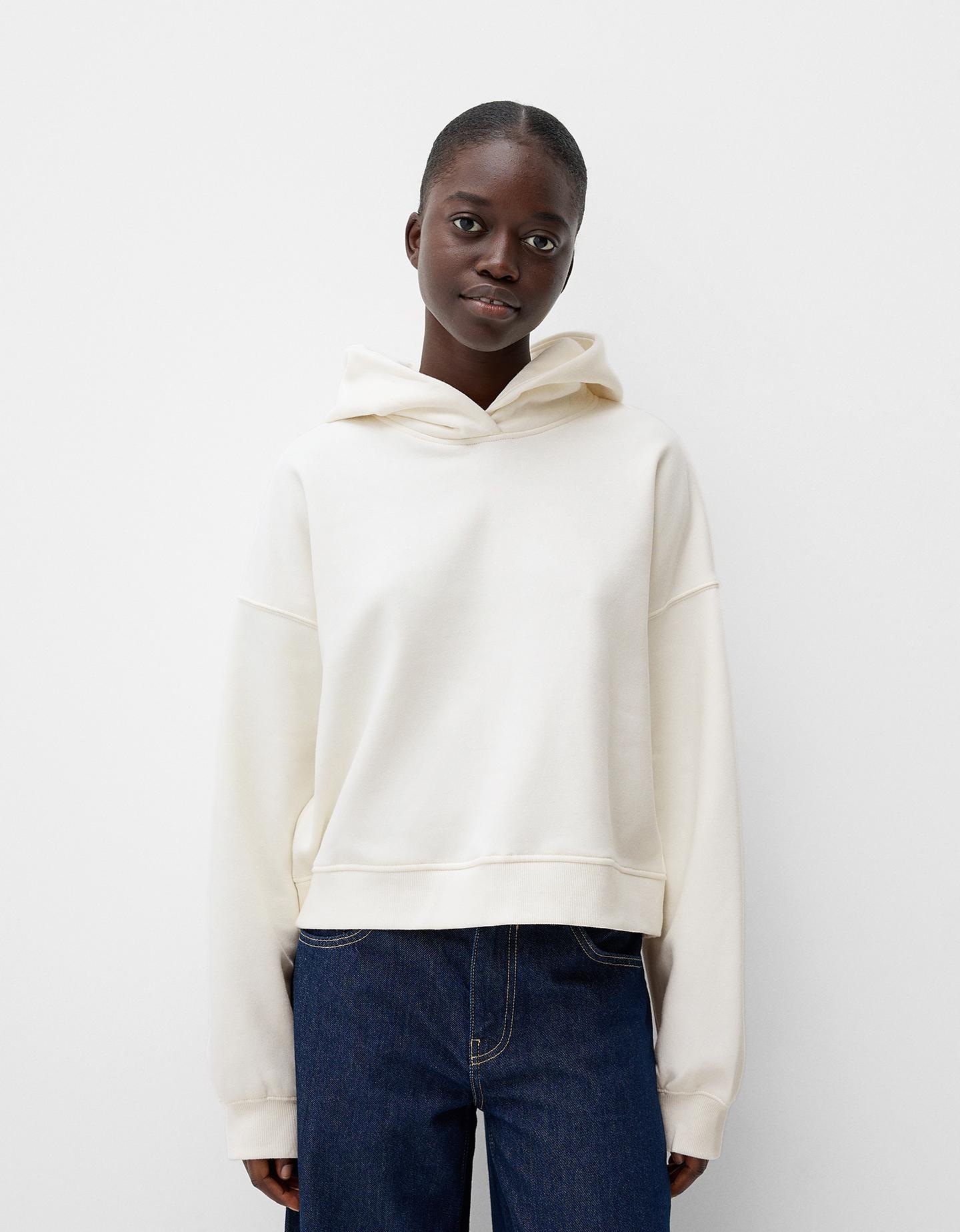 Bershka Hoodie Aus Plüsch Damen S Grbrochenes Weiss