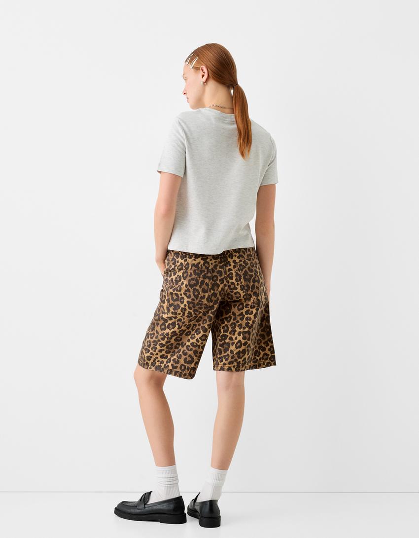 شورت برمودا تويل بطبعة حيوانية-جملي-2