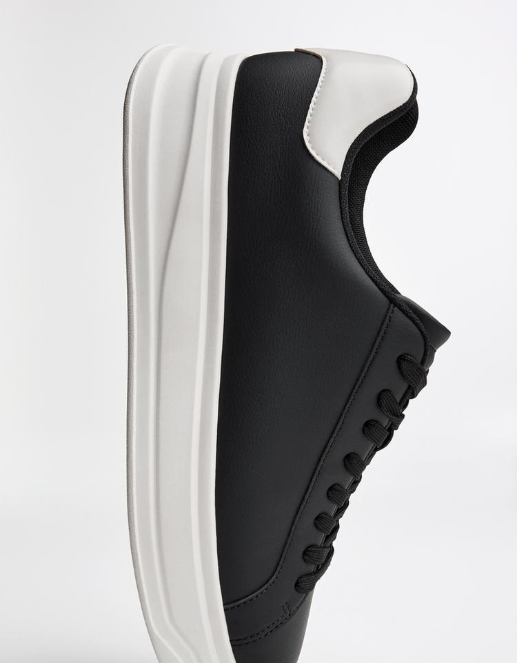 Minimalist lace-up trainers