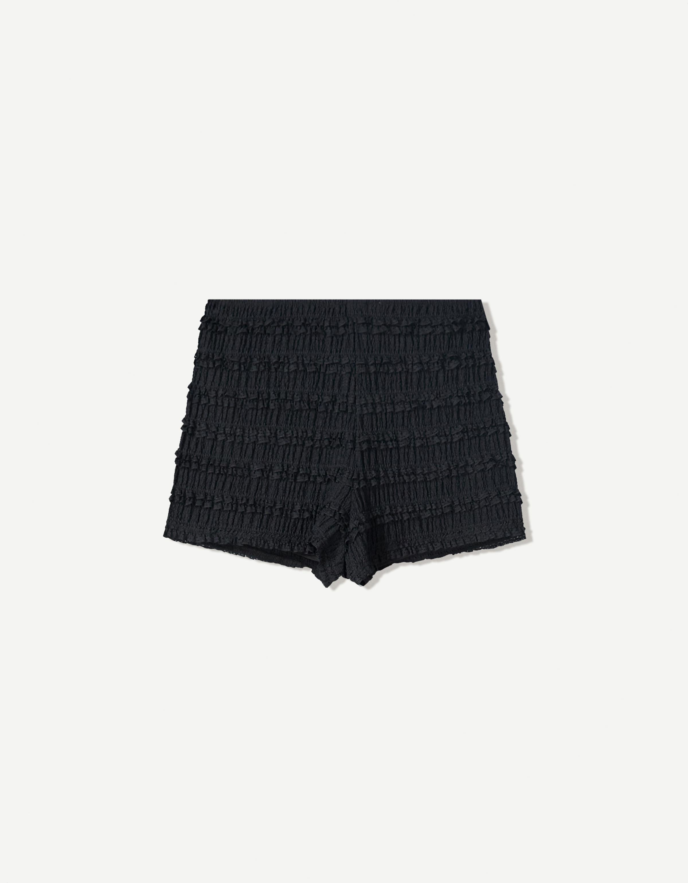 Textured waffle-knit shorts with ruffles - Shorts and jorts