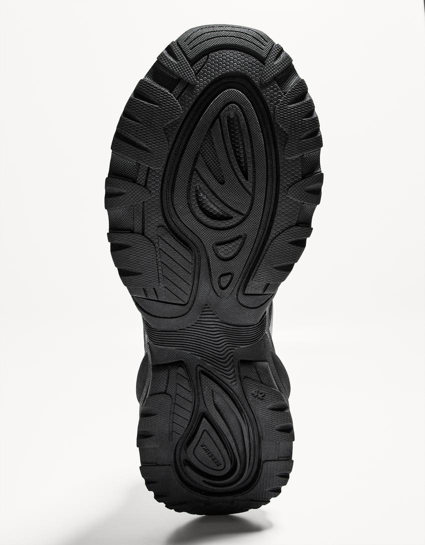 Sneaker mit kombinierter Sohle-Schwarz-2