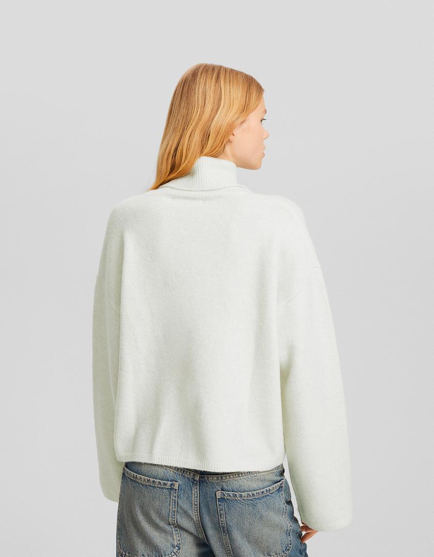 سويتر مخطط برقبة عالية-فيروزي-1