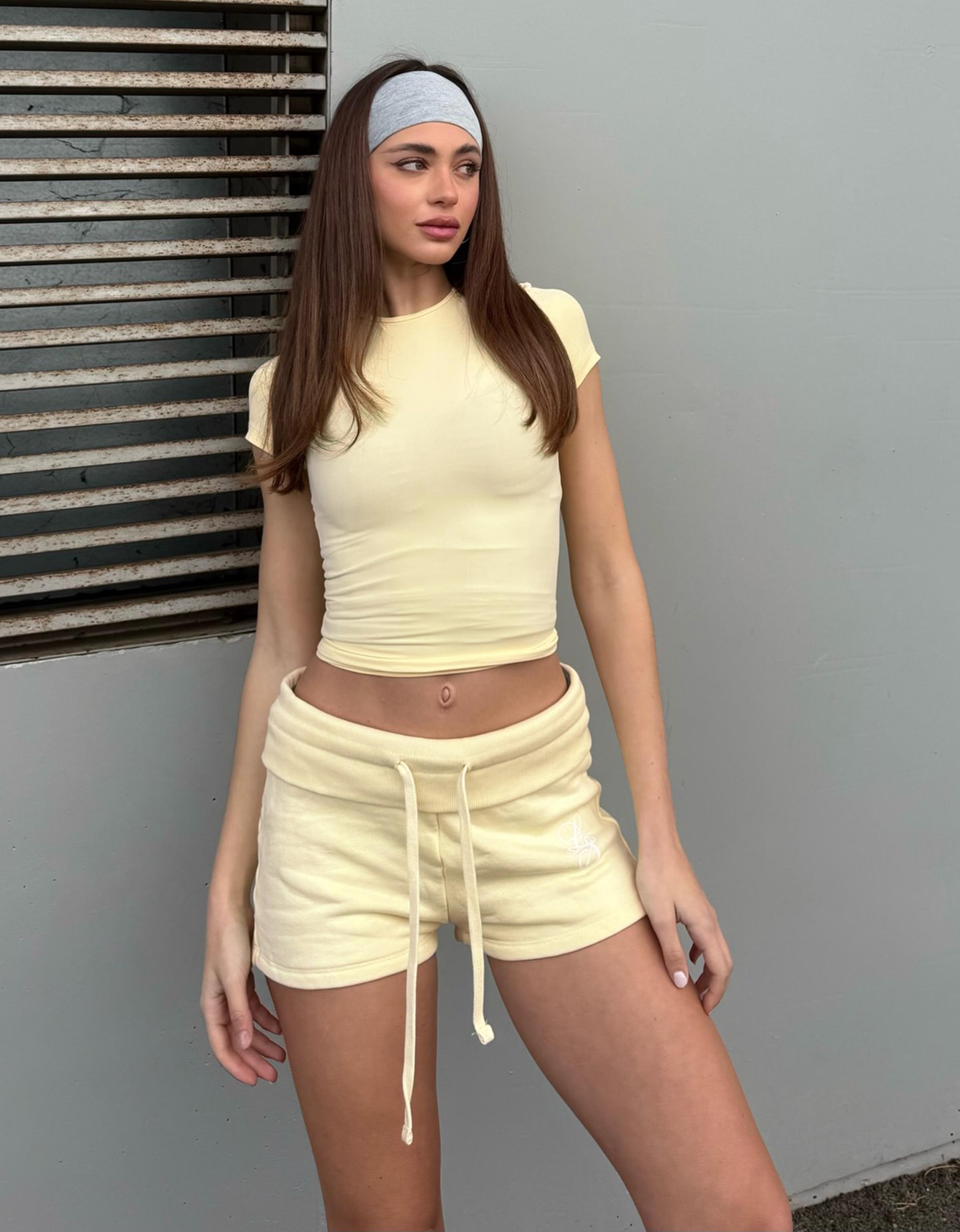 Bershka Camiseta Manga Corta Técnica Mujer L Banana
