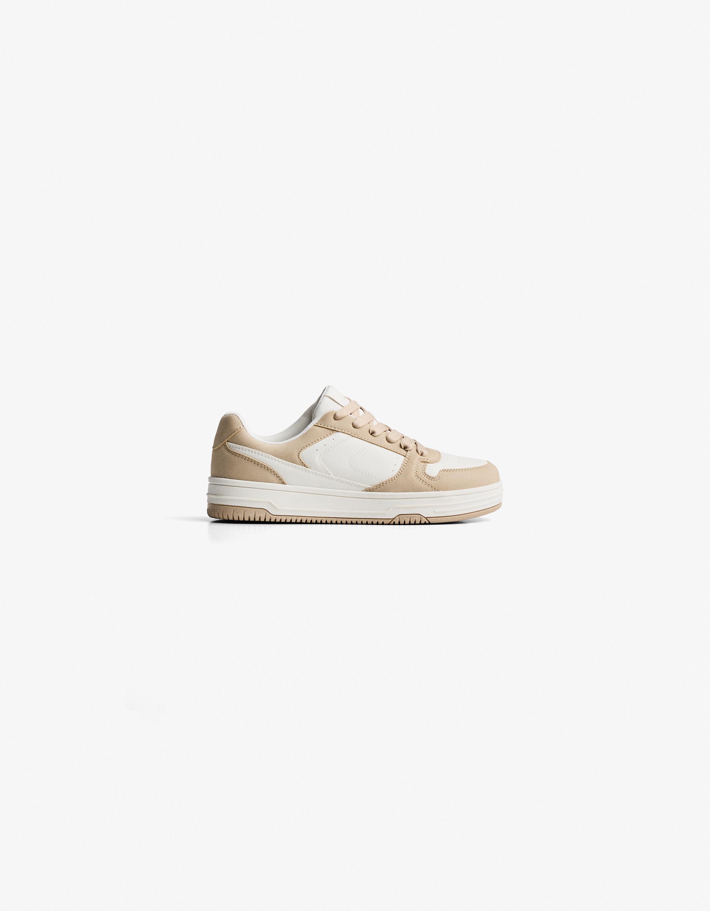 Contrast trainers