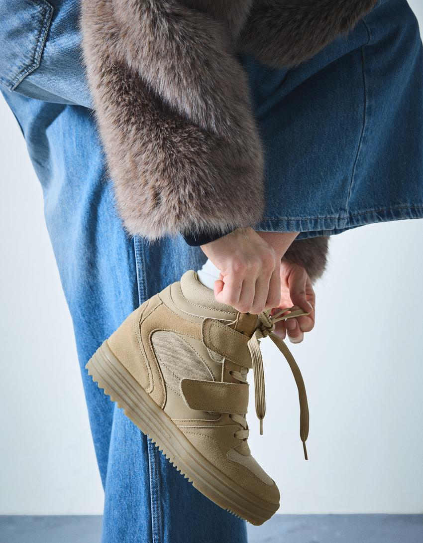 High-top trainers with inner wedge-TAUPE