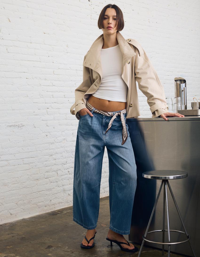 Wide-leg straight fit jeans