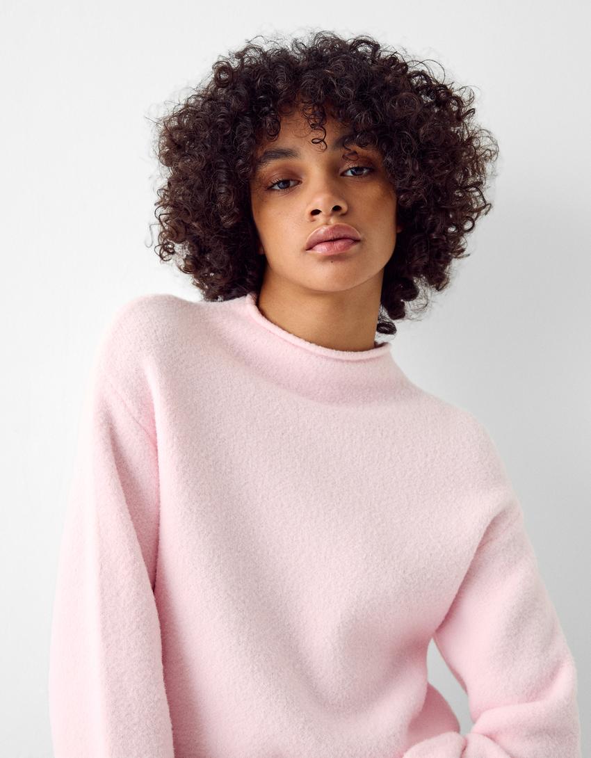 سويتر ناعم برقبة عالية-زهري-2