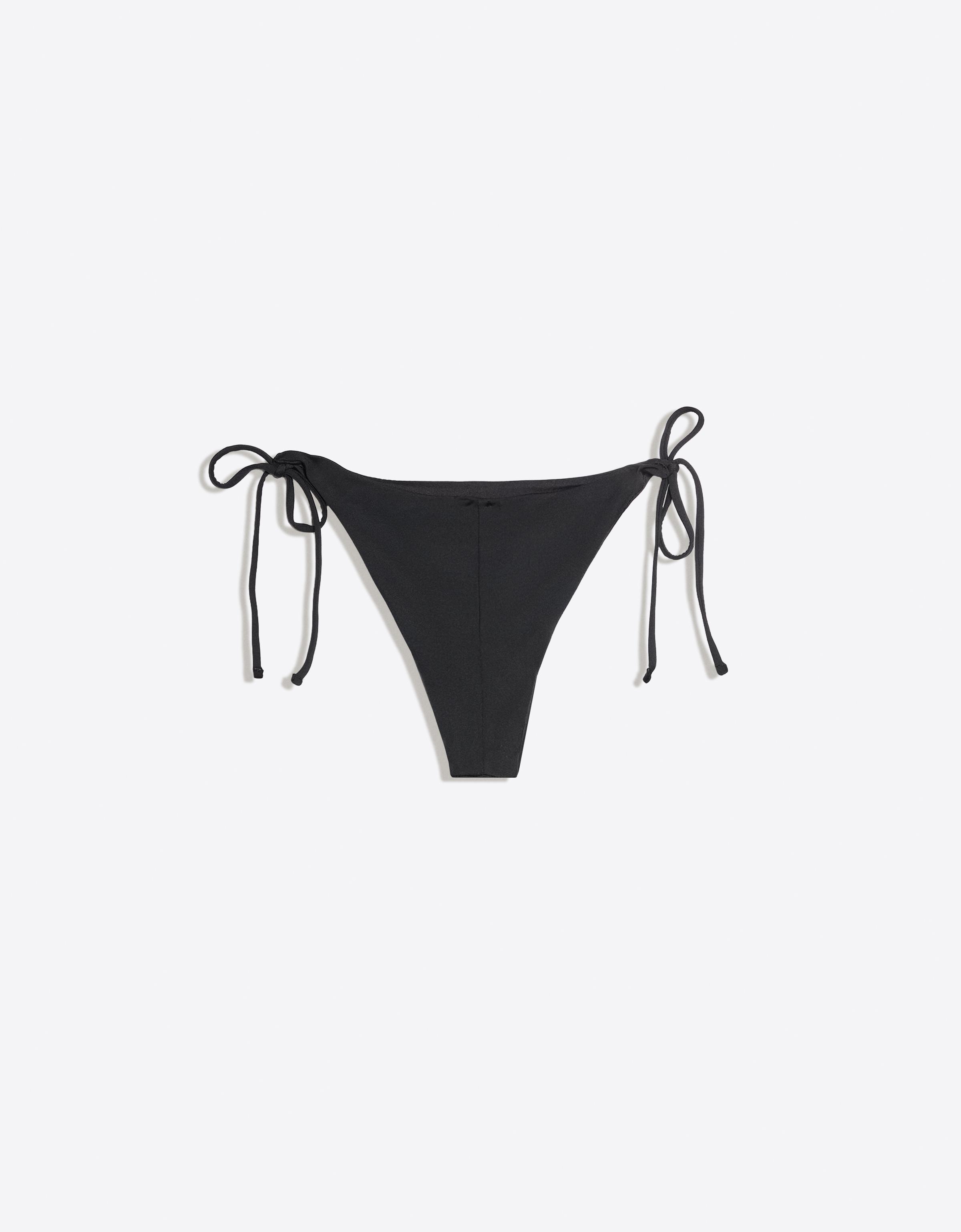 Bershka Strasslı Brezilya modeli bikini altı görsel 2