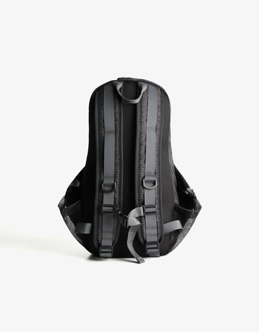 Mochila sport-Negro-1