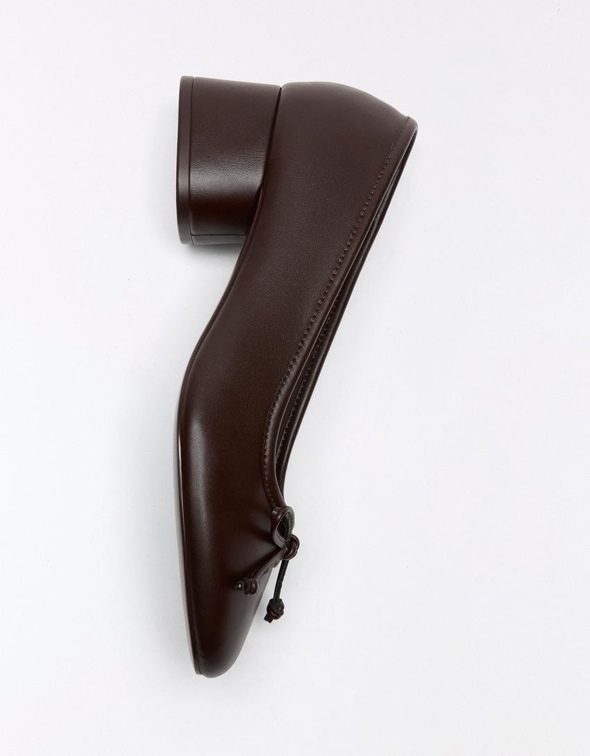 Heeled ballerinas-Brown
