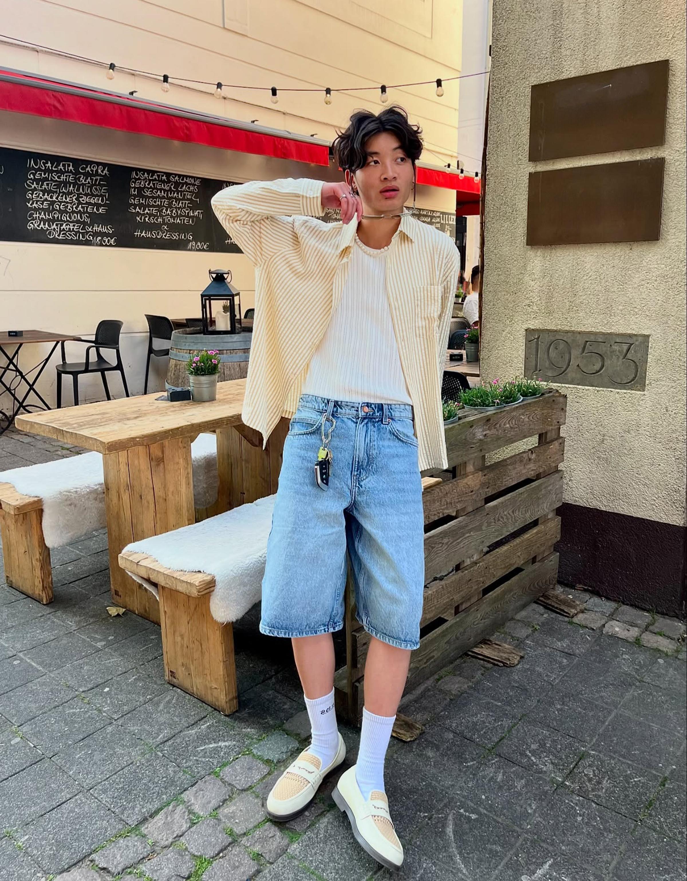 【SCENERITY】Burning This Bermuda Jeans SCENERITY】Burning This Bermuda Jeans