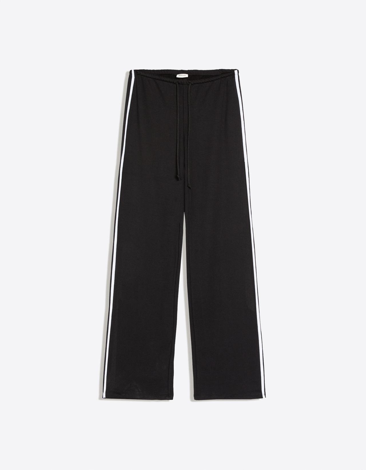 Side-stripe joggers — Black