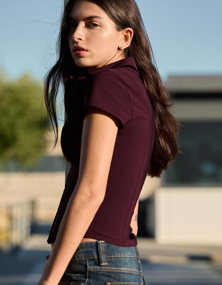 Short sleeve shirt with zip-Maroon