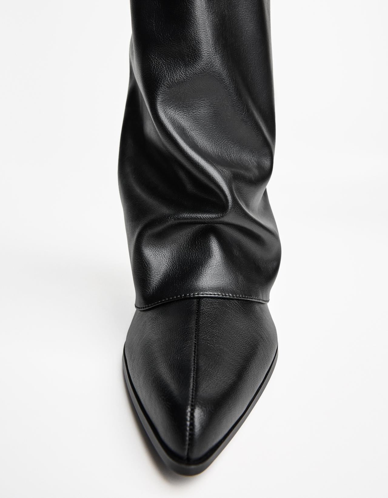Heeled trouser boots — BLACK