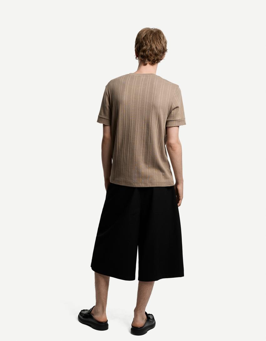 Textured short sleeve T-shirt with buttons-Brown-1