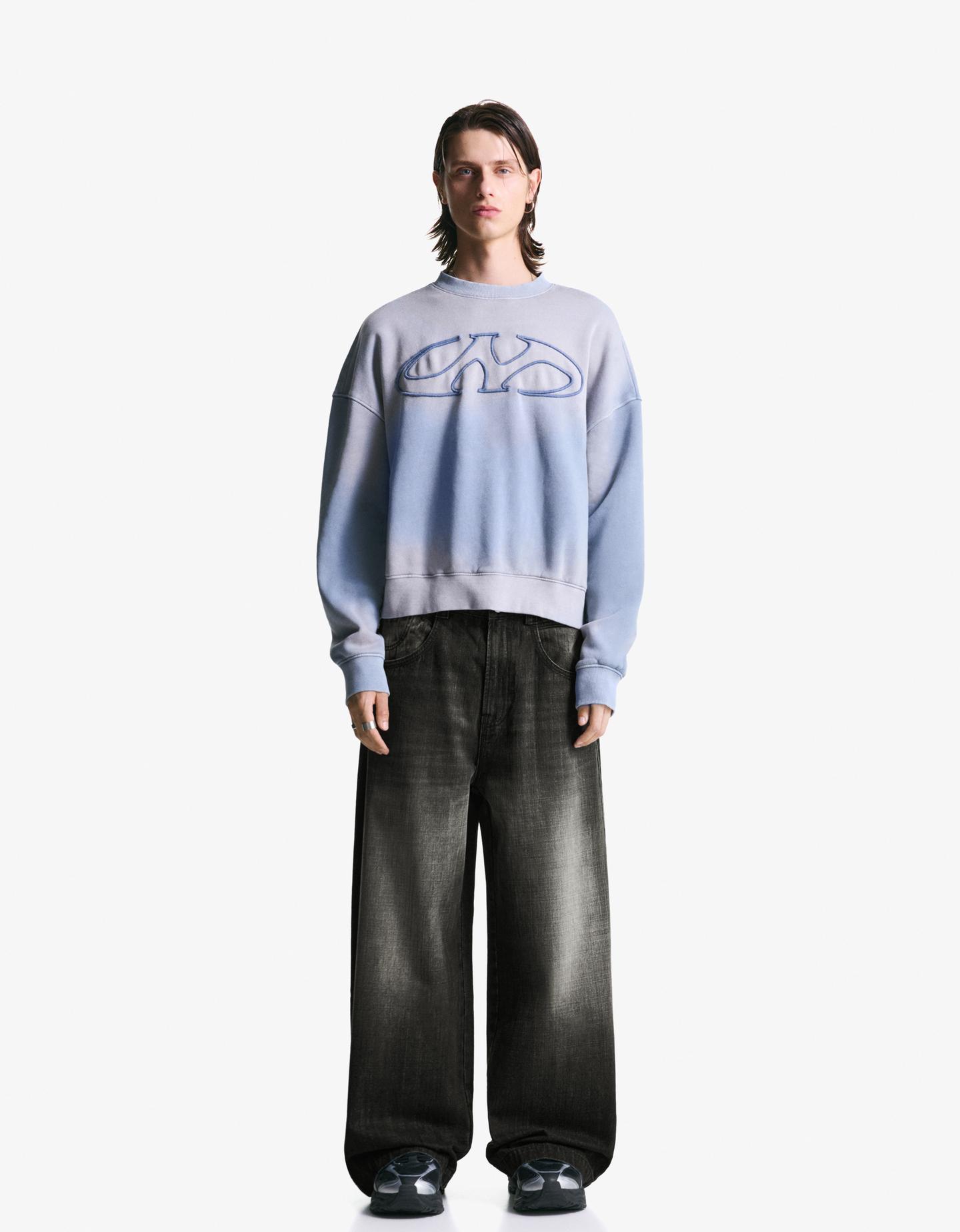 Bershka jeansy o kroju extra baggy czarny