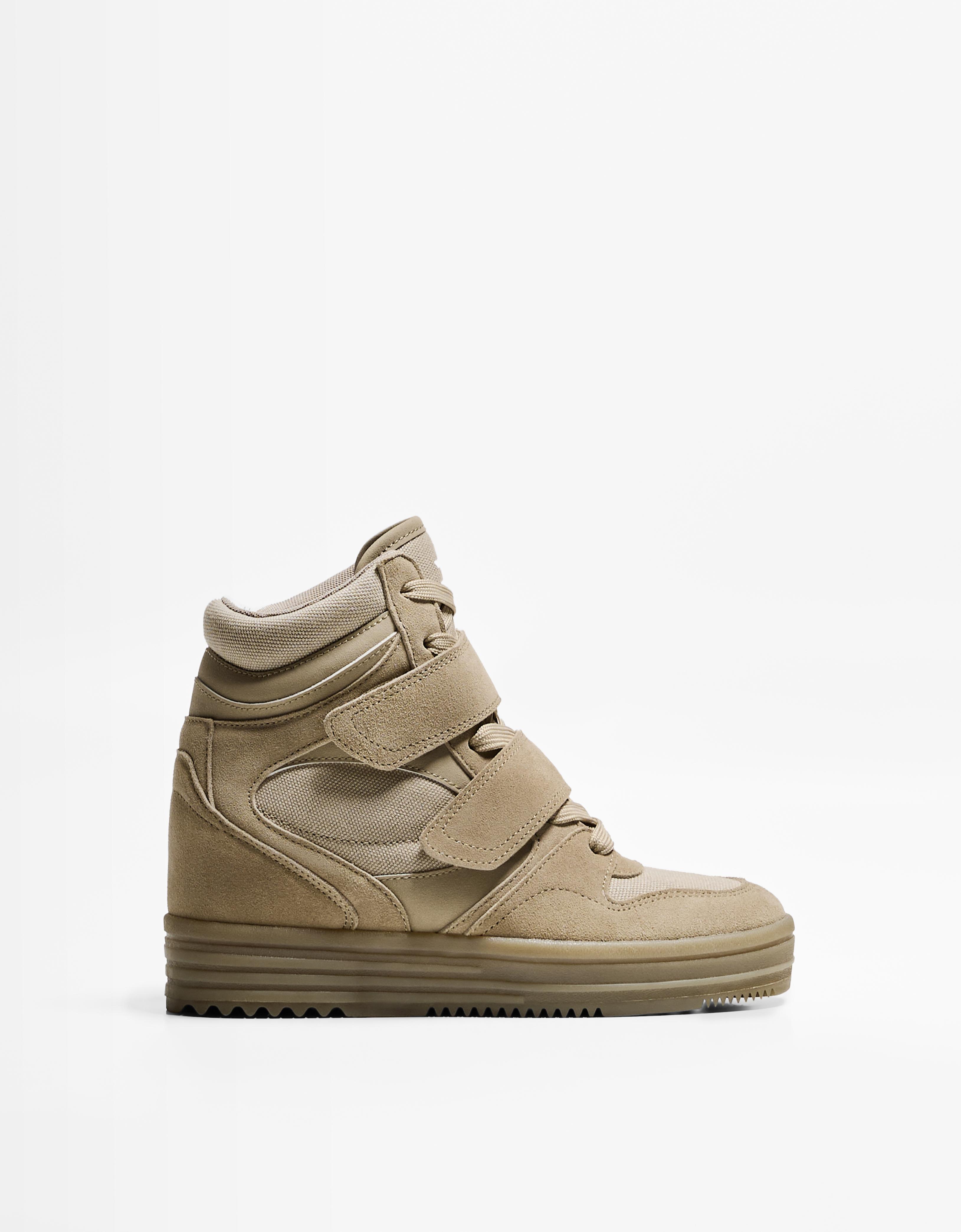 Bershka Hochgeschnittene Sneaker Mit Keilabsatz Damen 37 Taupe