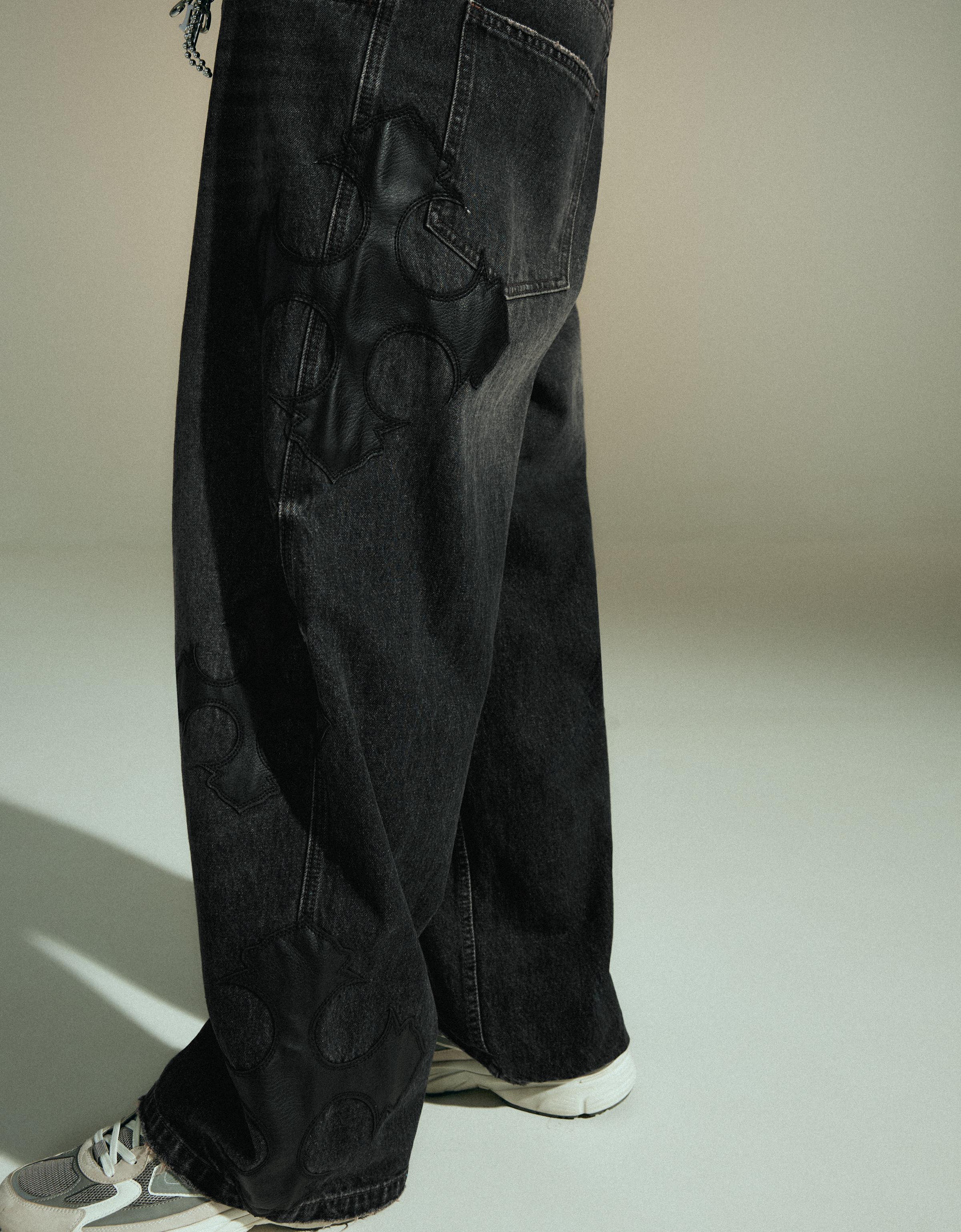 Bershka Armalı barrel jean görsel 5