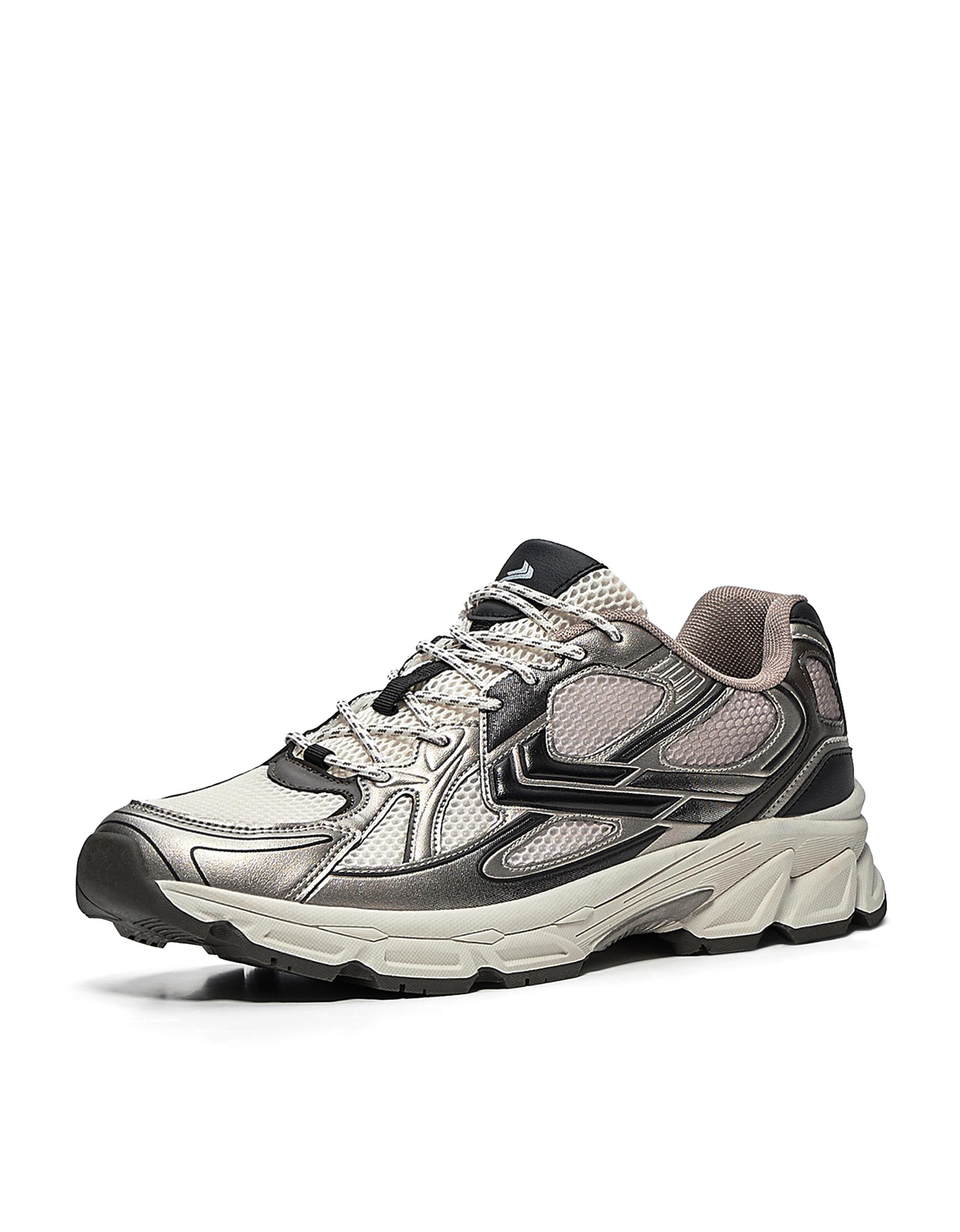 MULTI-PIECE TRAINERS — Brown