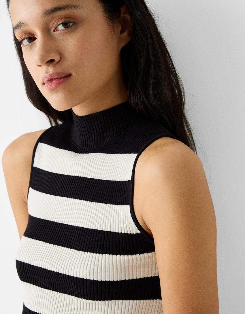 توب محاك بدون أكمام ورقبة عالية-أسود-5