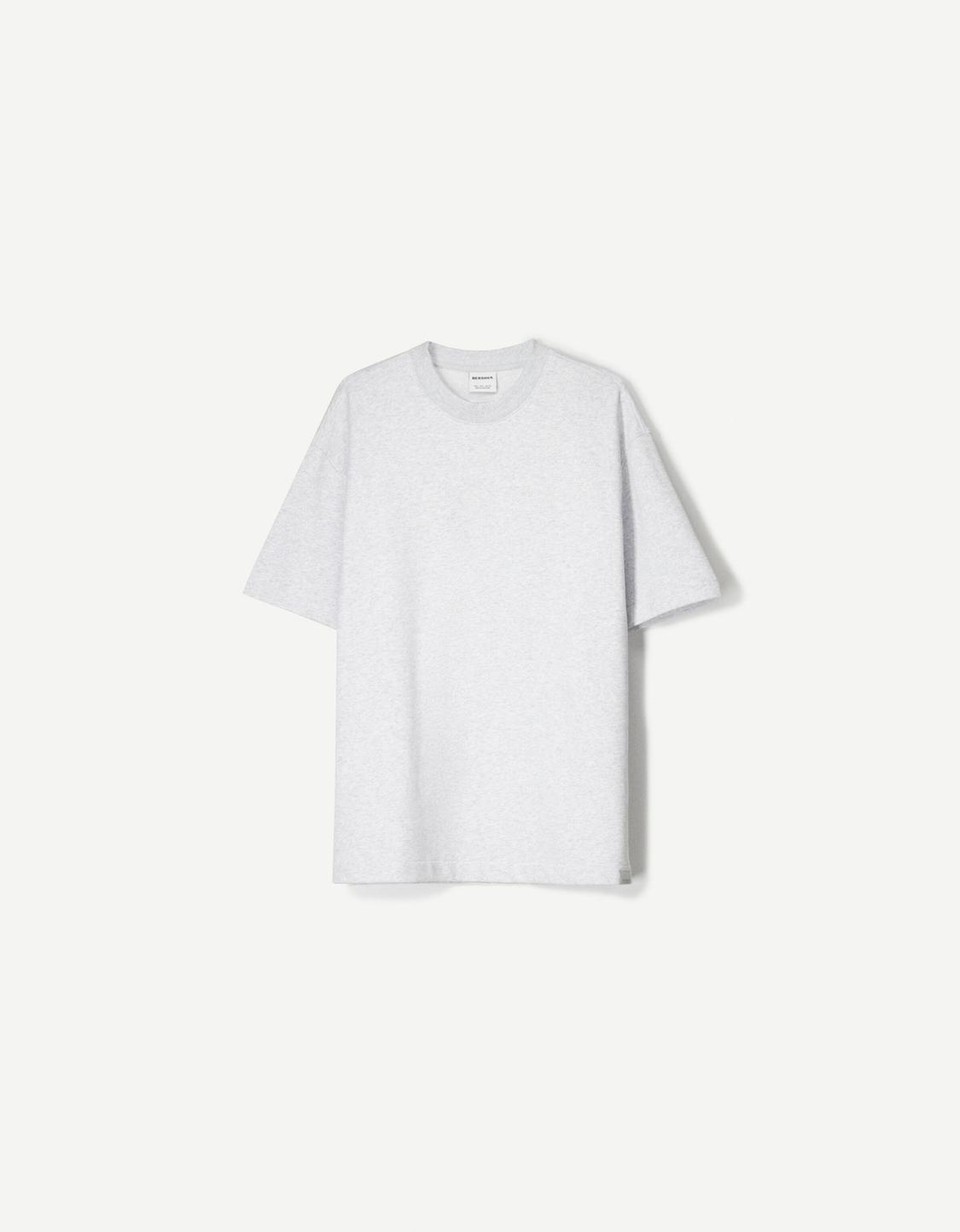 Short sleeve plush T-shirt