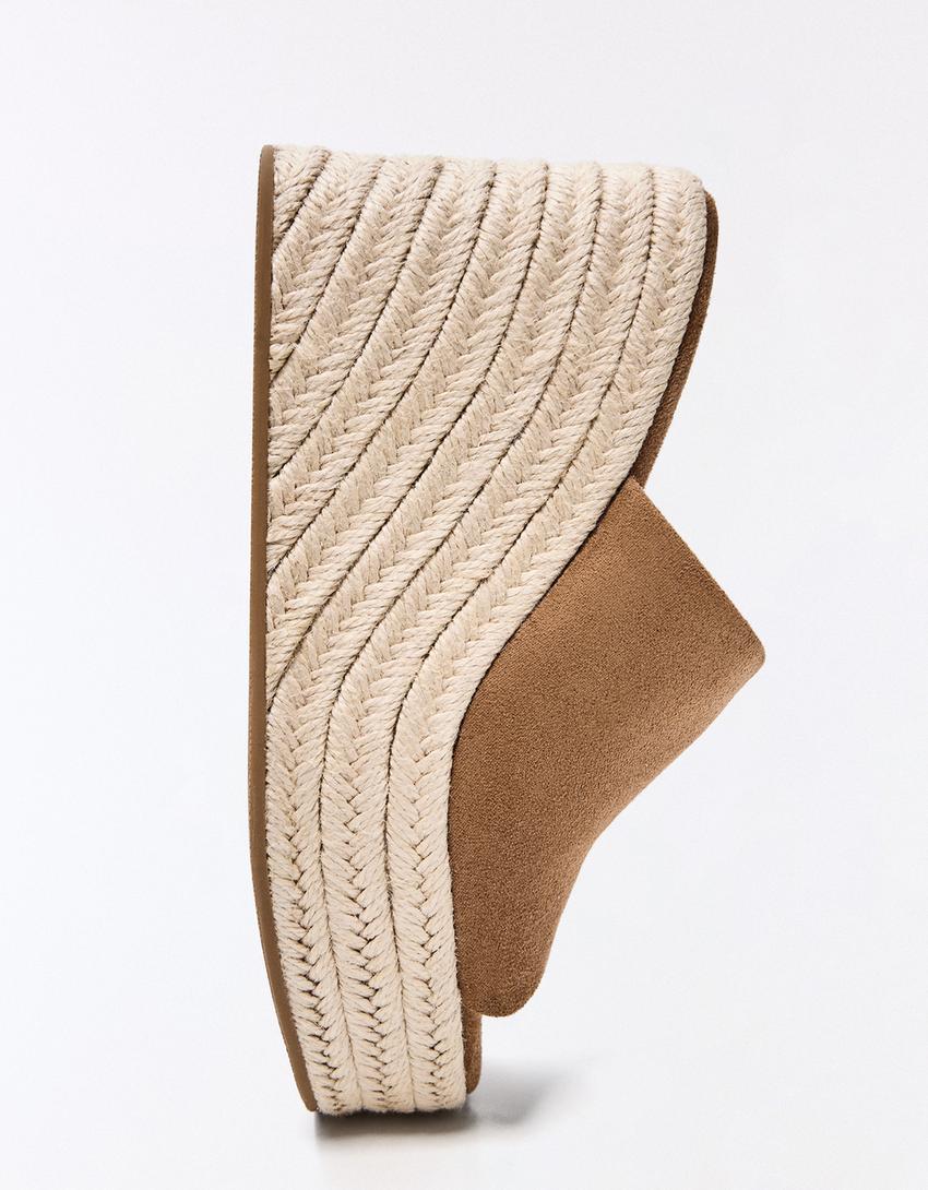 Jute wedge-Tan