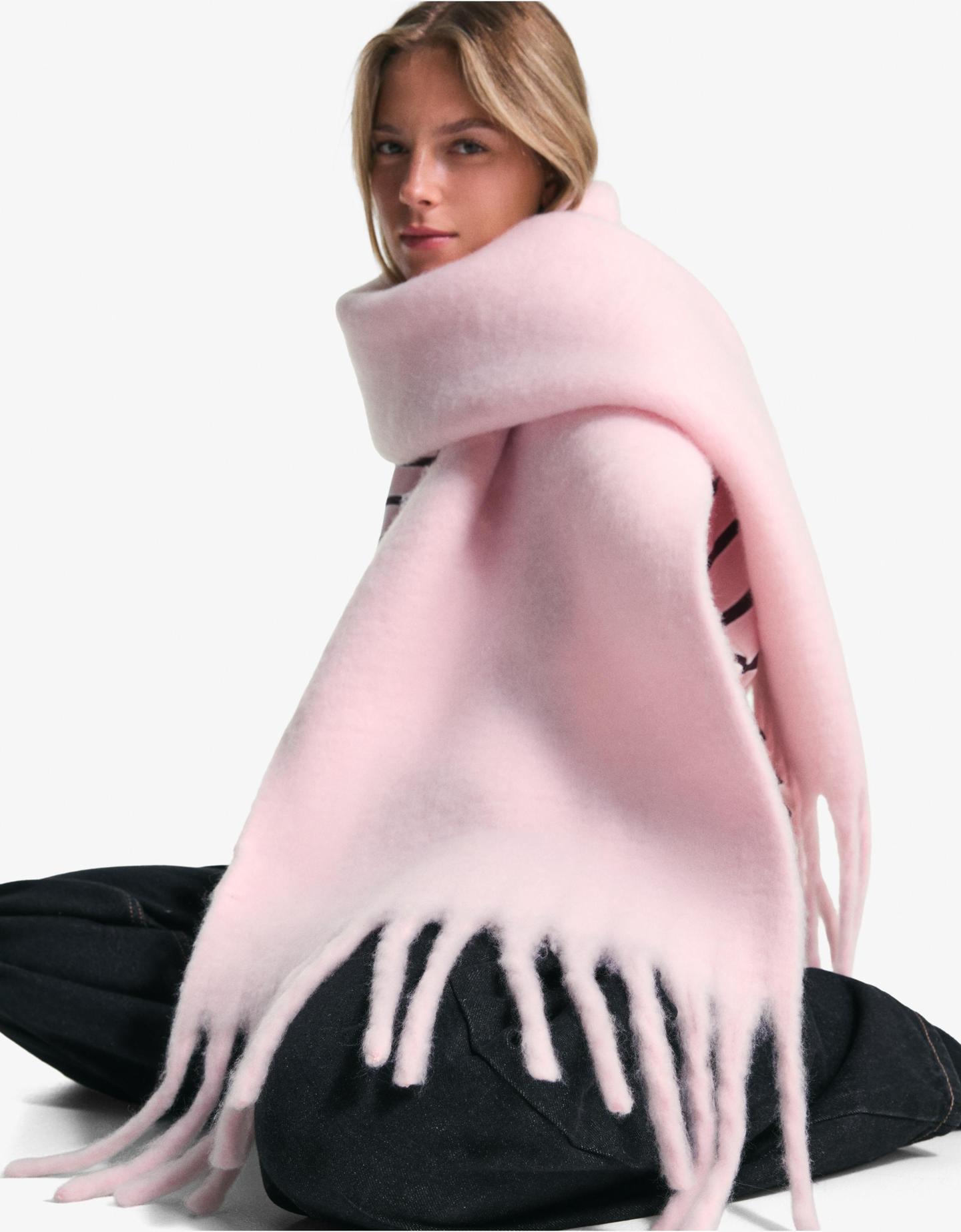 Bershka szalik gładki różowy